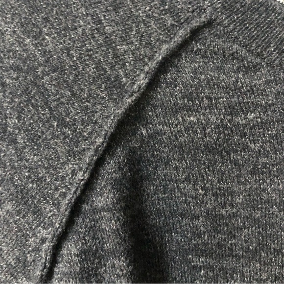 EUC Old Navy Men's Crew Neck Pullover Dark Heather Gray - Picture 5 of 6